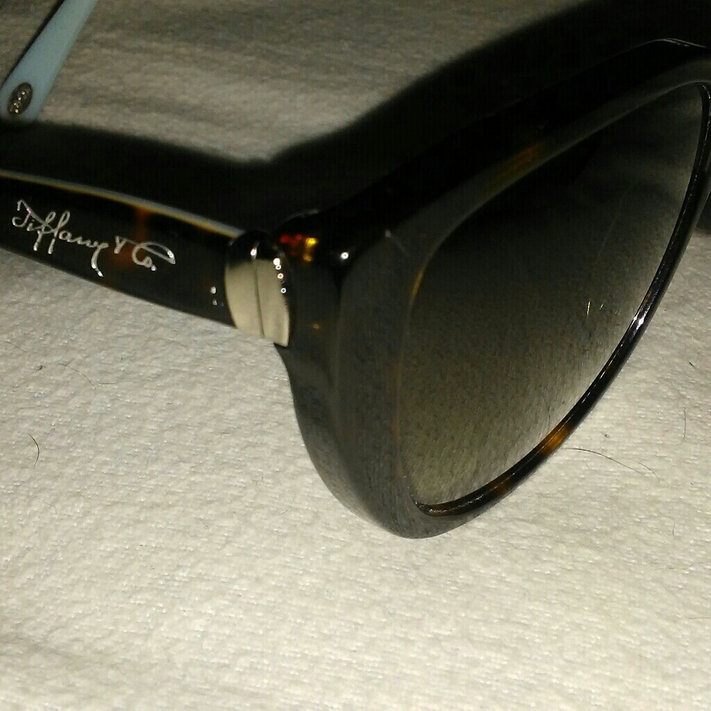 TIFFANY & CO sunglasses